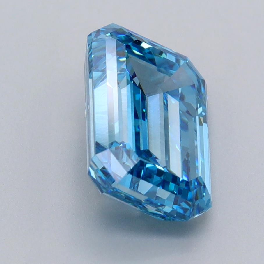 2.88 Carat Emerald Lab Diamond :: Greenstar spin frame 01