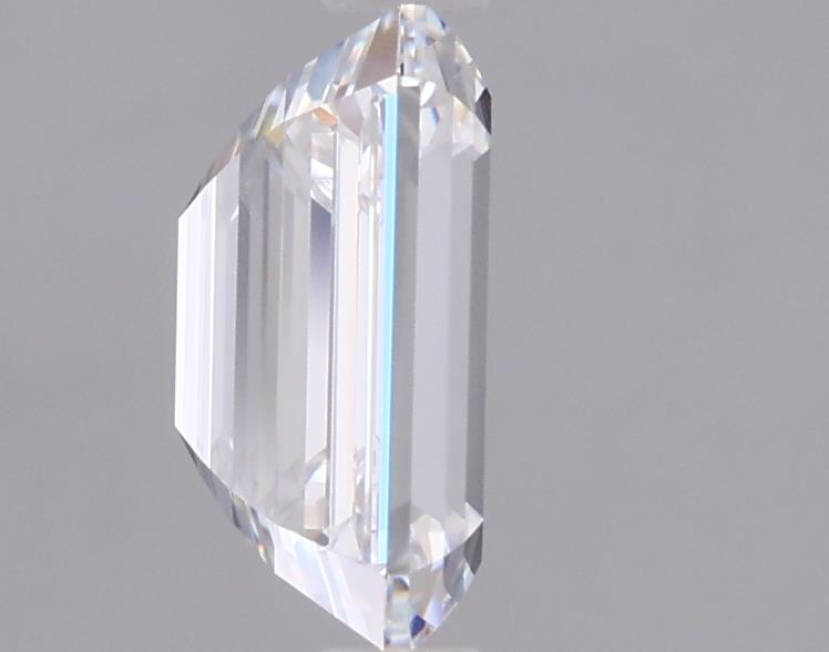 1.53 Carat Emerald Lab Diamond :: Greenstar spin frame 01