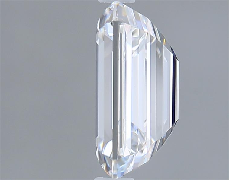 2.06 Carat Emerald Lab Diamond :: Greenstar spin frame 01