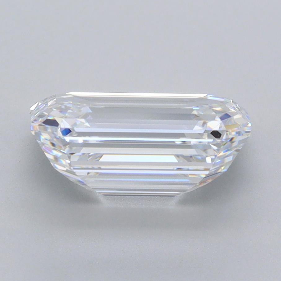 2.57 Carat Emerald Lab Diamond :: Greenstar spin frame 01