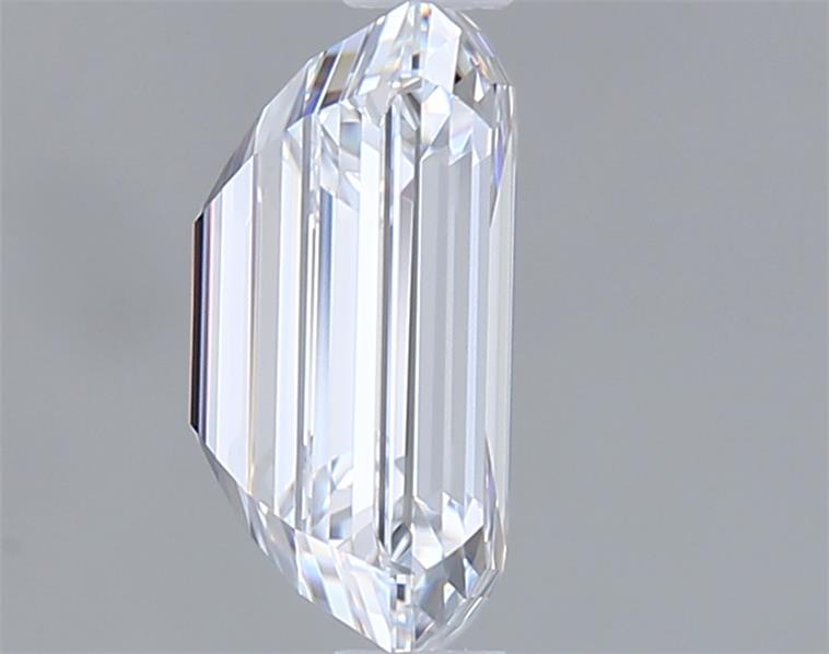 1.53 Carat Emerald Lab Diamond :: Greenstar spin frame 01