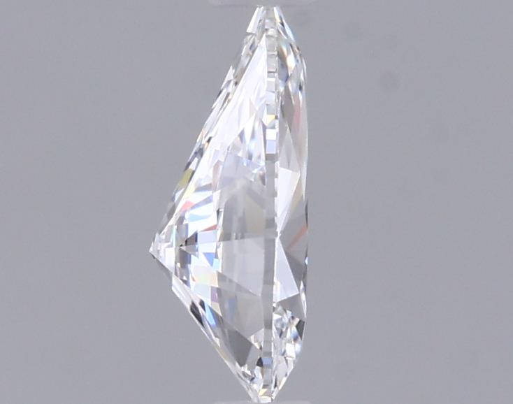 0.57 Carat Pear Lab Diamond :: Greenstar spin frame 02
