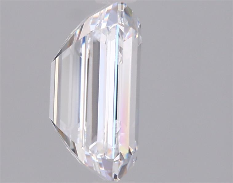 2.00 Carat Emerald Lab Diamond :: Greenstar spin frame 02