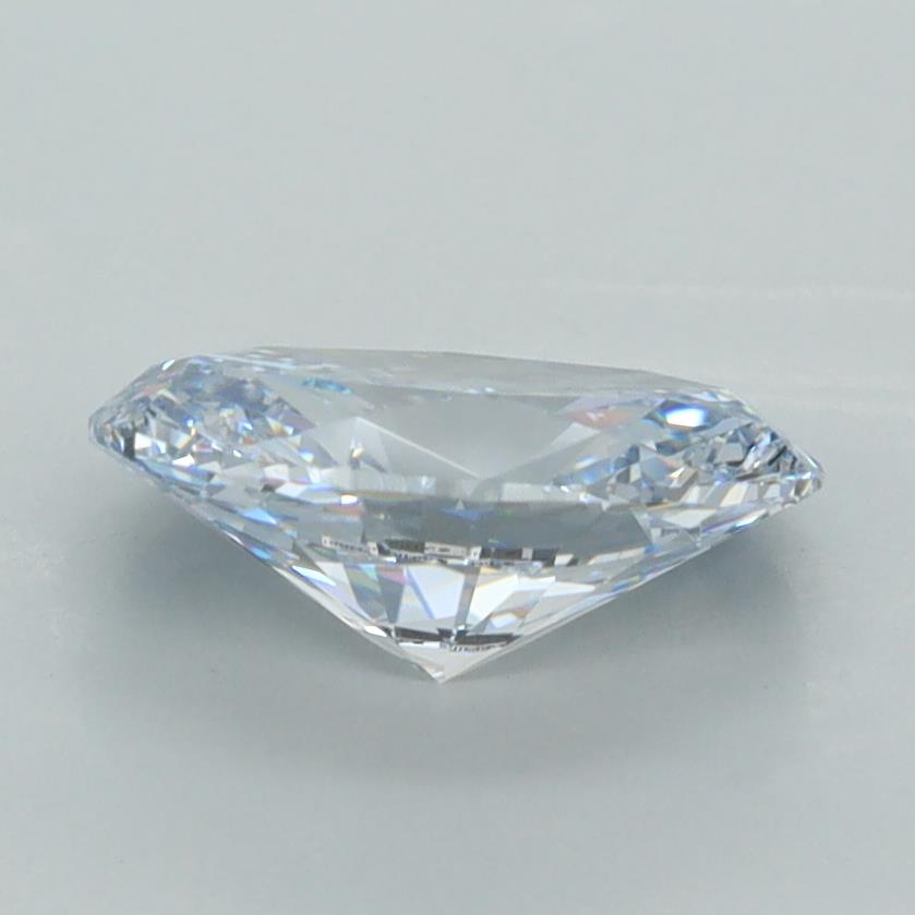 1.56 Carat Oval Lab Diamond :: Greenstar spin frame 01