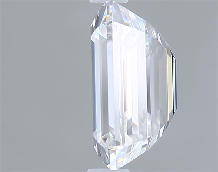 1.60 Carat Emerald Lab Diamond :: Greenstar spin frame 01