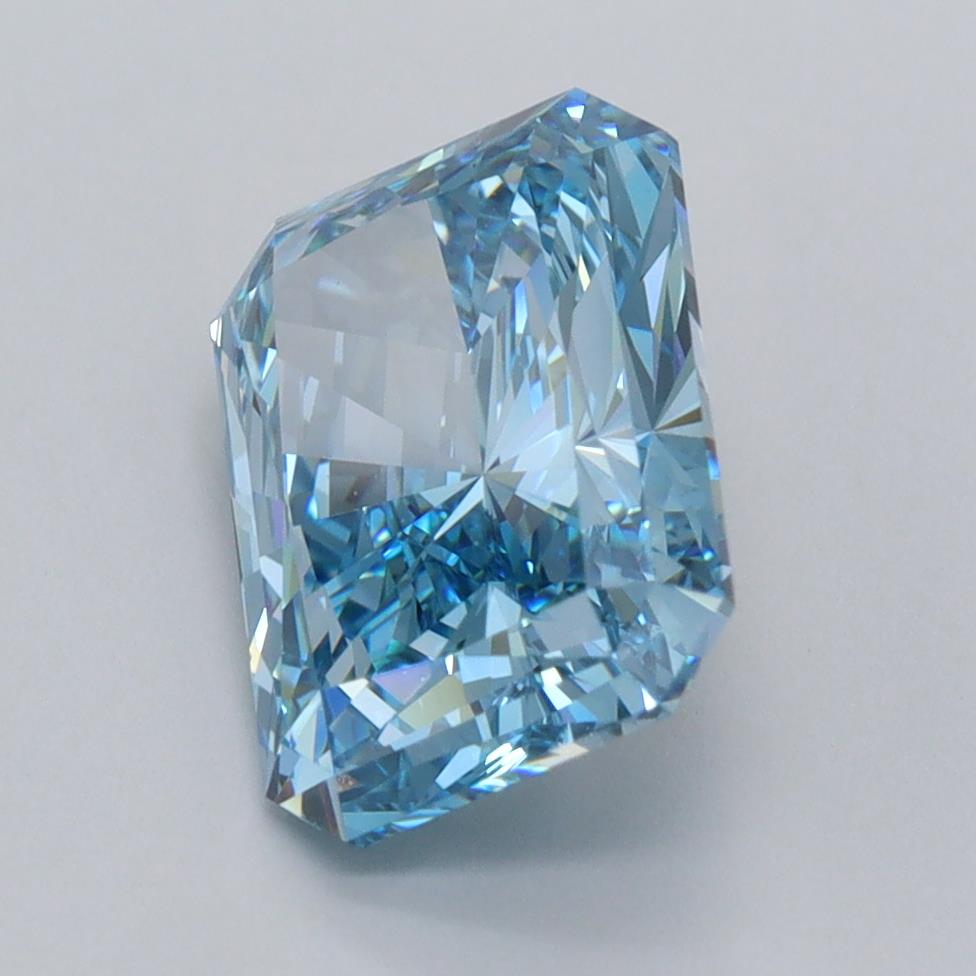 3.01 Carat Radiant Lab Diamond :: Greenstar spin frame 01