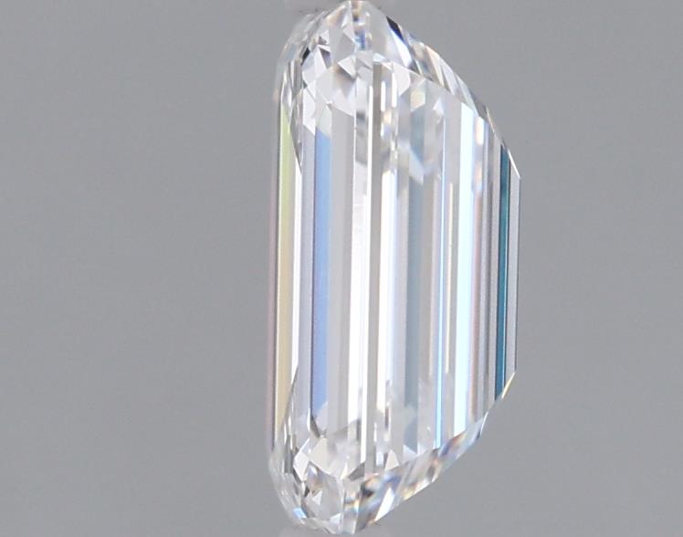 1.53 Carat Emerald Lab Diamond :: Greenstar spin frame 02