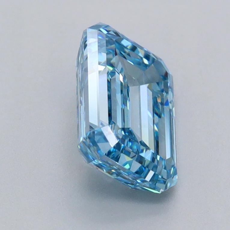 1.53 Carat Emerald Lab Diamond :: Greenstar spin frame 02